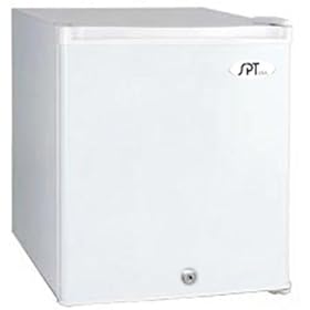 Sunpentown Upright Freezers