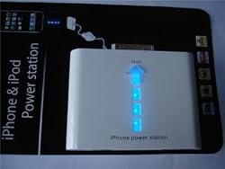 Mobile Power Station - Mini Battery Extender and Charger for iPod; iPhone 1G , 3G (White)