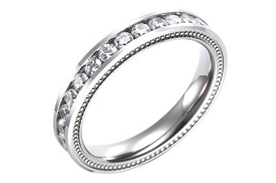 Momento[360] Milgrained Channel-Set Eternity Titanium Band