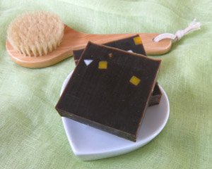 【無添加 手作り 石けん】柿渋 石鹸　（デオドラント　エチケット ソープ）
