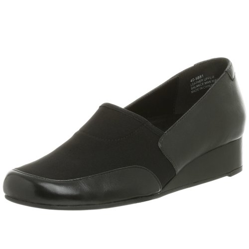 Easy Street 5th Ave LX Women's Constant Wedge Pump,Black,9.5 W Detail