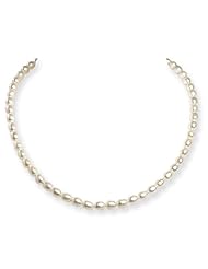 Sterling Silver 18in White Freshwater Cultured Pearl Necklace.