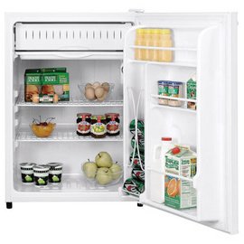 GE WHITE SPACEMAKER COMPACT REFRIGERATOR