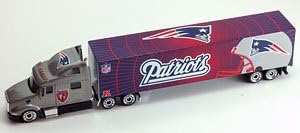 New England Patriots 1:80 2011 Tractor Trailer