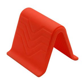 Childrens Toyshop  Kitchen & Housewares : MIU Silicone Pothandle Holder, Red