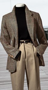 THE ESSENTIAL TWEED JACKET