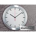 Elegante Funk-Wanduhr im Alugeh�use