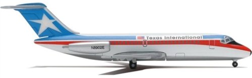 テキサス・インターナショナル航空(N8902E) 514415