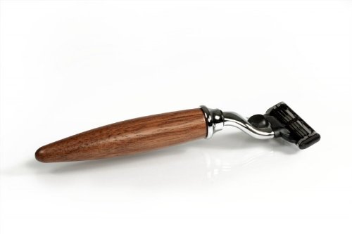 RAZZOOR Rasoir Noix - 3 lames - Gillette Mach 3®