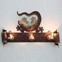 Iron candleholder Happy Gecko