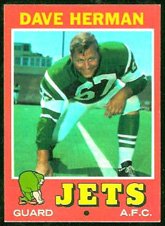 1971 Topps Regular (Football) Card# 124 Dave Herman of the New York Jets Ex Condition