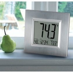 LaCrosse Technology WS-8300U-IT Wireless Weather Station