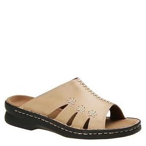 Buy Clarks England Ladies Shae (Sand 7.0 W) by Clarks