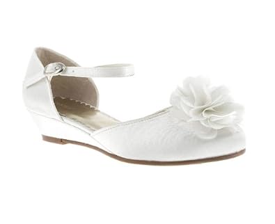 ... Ivory Flower Low Wedge Sandals Size 1: Amazon: Shoes Bags ... Ivory Flower Low Wedge Sandals Size 1: Amazon: Shoes Bags