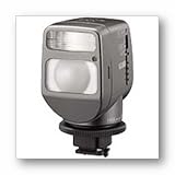 SONY Blitz HVL-HFL1 + Ladegerät 8H LR6 (AA) + LR035 (AAA) V002 + 4 Akkus NiMH LR6 (AA) 2600 mAh für den/die Camcorder DVD304, DVD305, DVD306, DVD404, DVD405, DVD406, DVD505, HC1, HC3, HC5, HC7, HC94, HC96, SR1, SR100, SR190, SR50, SR52, SR60, SR70, SR72, SR80, SR90, UX1, UX3, UX7