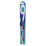 Oral-B 060637 Crossaction 40 (6 Manual Toothbrushes), Soft #52 (mixed colors)