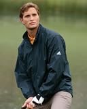Adidas ClimaProof mens long-sleeve packable rain jacket(A39)