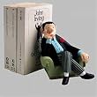 Loriot Herr im Sessel Figur als Buchst�tze - eine Augenweide unter den Buchst�tzen Figuren