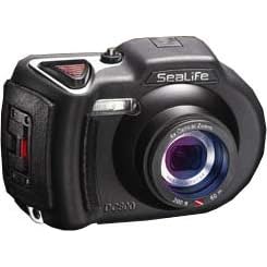 DC-800 8.0 MEGAPIXEL 4X OPTICAL/5X DIGITAL ZOOM, 2.7 INCH LCD SCREEN CAMERA WITH UNDERWATER DIGITAL HOUSING (200 FT)