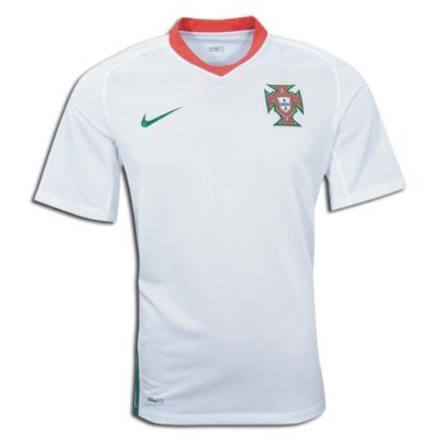 Nike Portugal Away Jersey 07/09 (Large/Adult, White/green/Red) Nike Portugal Away Jersey 07/09 (Large/Adult, White/green/Red)