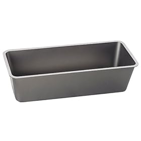 Kaiser Bakeware La Forme 13-3 4-Inch Loaf and Bread Pan by Kaiser