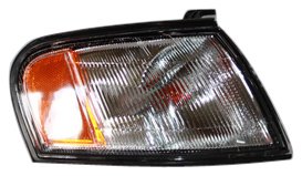 TYC 18-3125-00 Nissan Driver Side Replacement Parking Lamp