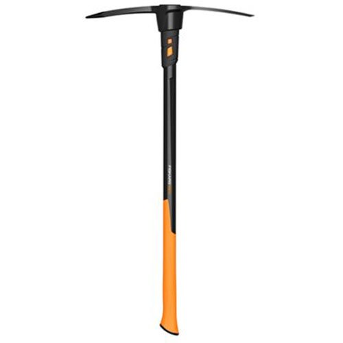 Fiskars Garden IsoCore 5 lb Pick, 36"