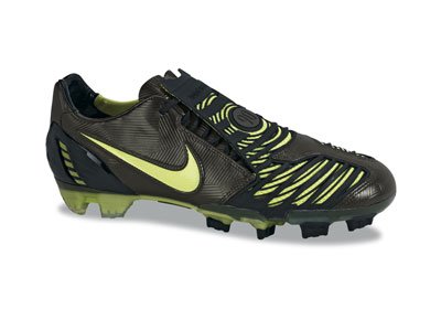 Total90 Laser II FG-dark army/volt-black, 8.5