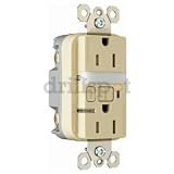 Pass & Seymour #1595NTLTRICC4 15A Ivory LGT/Receptacle