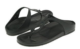 Donald J Pliner Page Flats