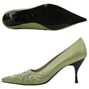Me Too Womens Pistache Heels