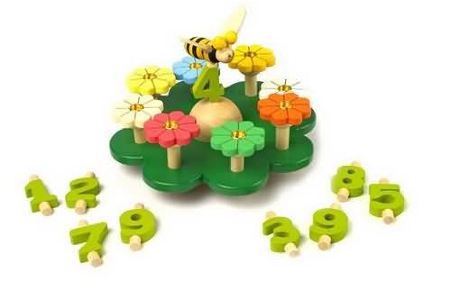 Childrens Toyshop  Spielwaren : Geburtstagswiese
