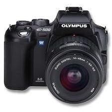 Olympus Evolt E500 8MP Digital SLR with 14-45mm f/3.5-5.6 & 40-150mm f/3.5-4.5 Zuiko Lenses