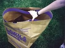 Magic Ring Yard Waste Bag Opener