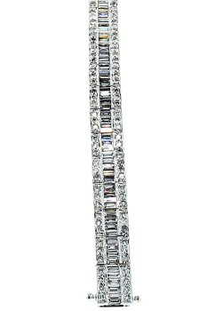 18K White Gold diamond bracelet extraordinaire