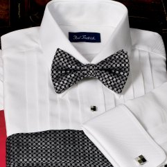 10-Pleat Spread Collar Tuxedo Shirt