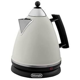 De'Longhi Classic KBE3014-2 Cordless Kettle, 3kW, Cream