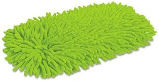 3 Pack Green Cleaning Soft &amp; Swivel Dust Mop Refill, Microfiber/Chenille, Green, Each by QCK (Catalog Category: Office Maintenance, Janitorial &amp; Lunchroom / Cleaning Supplies)