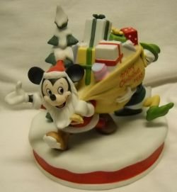 Walt Disney Santas Helper