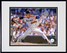 Houston Astros Nolan Ryan 1988 Action Matted 8X10 Photo In Aluminum Frame
