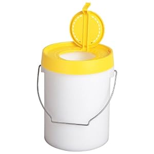 Plano 8-Quart Bait Bucket by 