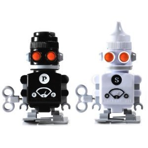 Salt and Pepper Robots - Wind Up Salt and Pepper Shakers