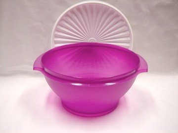 Tupperware 17c Servalier Salad Serving BOWL PURPLE