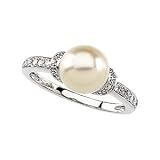08.00 Mm 14K White Gold Freshwater Cultured Pearl And Diamond Ring