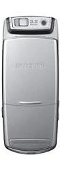 Samsung U700 Unlocked Phone with 3.2 MP Camera, International 3G, MP3/Video Player, and MicroSD Slot--International Version with No Warranty (Metallic Silver)