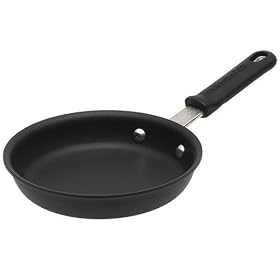 Calphalon Everyday Nonstick 8-Inch Omelet Pan by Calphalon