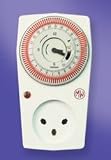 Shabbat clock with wall plug (socket)