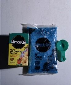 Miracle Gro - 8oz.