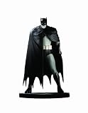 Batman: Black and White Statue: Batman by David Mazzucchelli 315Evn8s23L. SL160 Batman: Black and White Statue: Batman by David Mazzucchelli