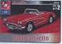 AMt 1960 Chevy Corvette 1:25